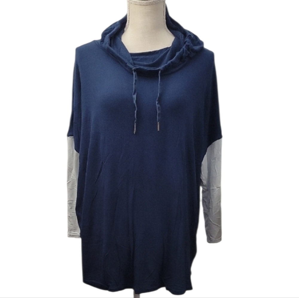 GAIAM Hooded Top